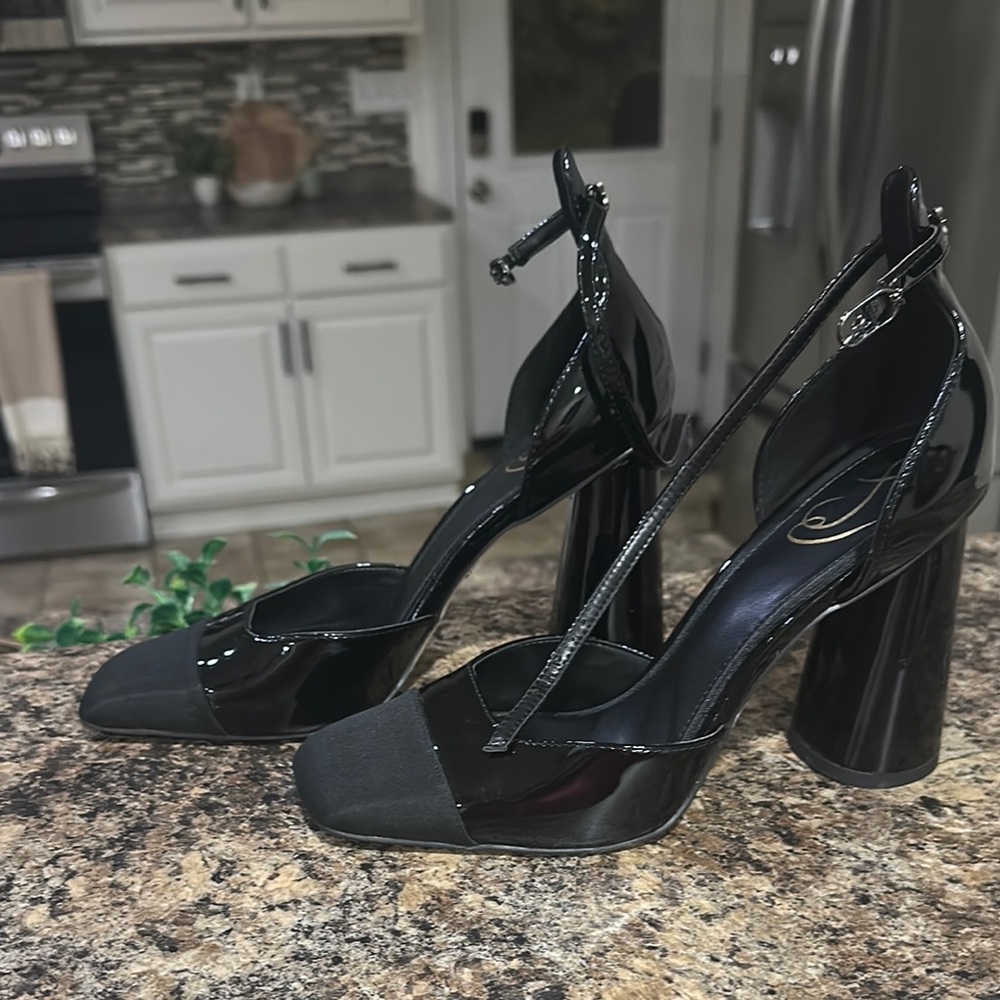 Sam Edelman Black Chunky Heel Sandals